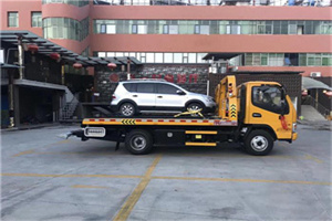 新桥镇汽车紧急补胎换胎救援